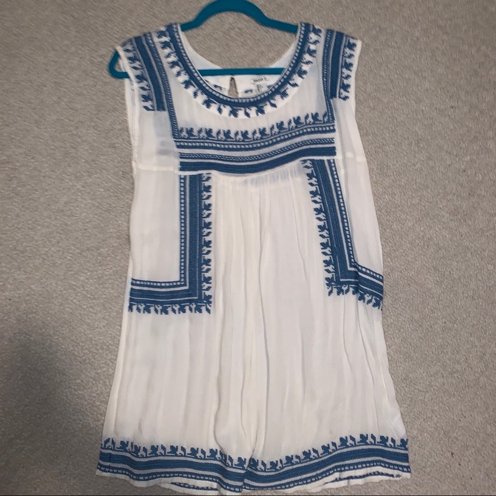 Detailed dress